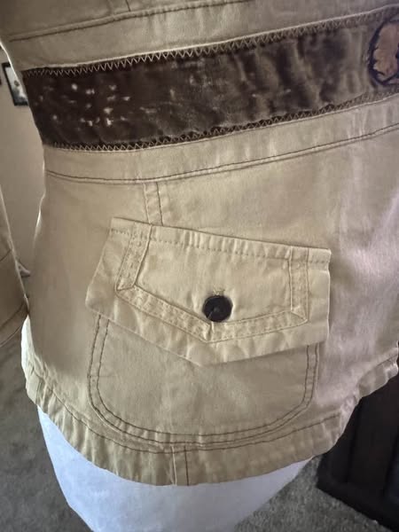 TAN/BROWN JACKET SIZE PETITE