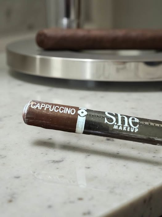 CAPPUCCINO LIP/EYE DUO PENCIL