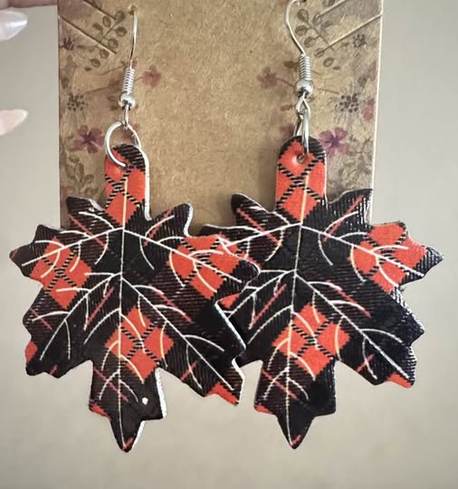 FALL LEATHER LEAF EARRINGS
