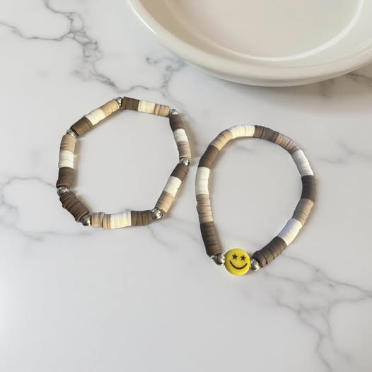 SMILEY BRACELET BROWN