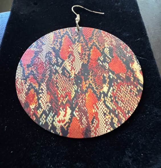 PSYCHEDELIC METAL EARRINGS