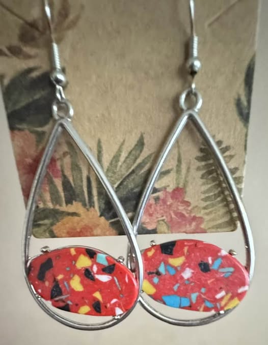 PAINT SPLATTER EARRINGS