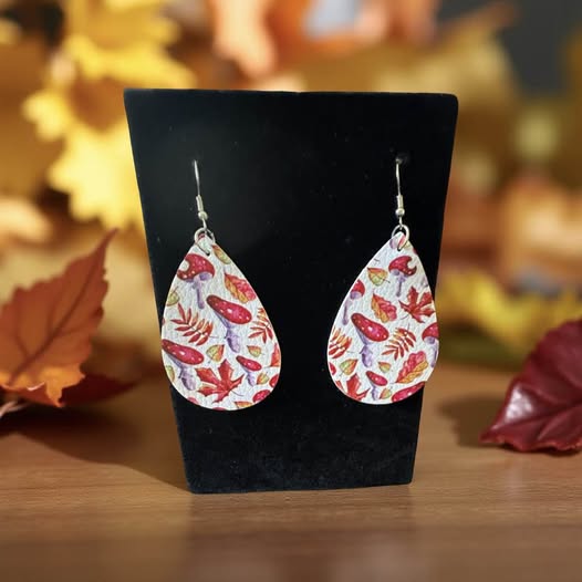 FALL HOLIDAY LEATHER EARRINGS