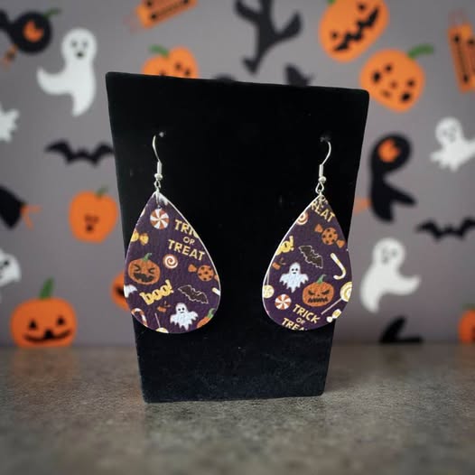 HALLOWEEN LEATHER EARRINGS