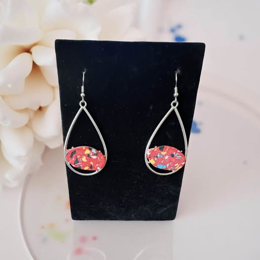 PAINT SPLATTER EARRINGS