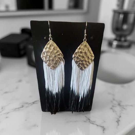 BLUE OMBRE TASSEL EARRINGS