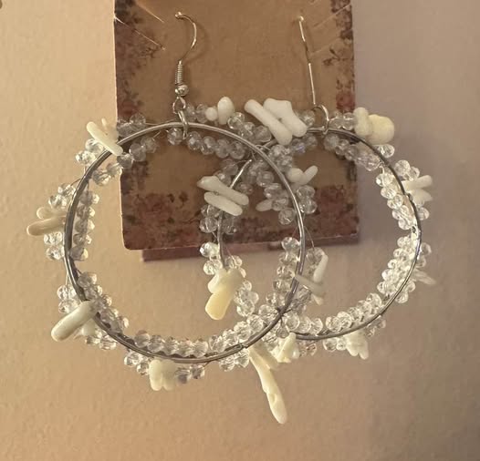 WHITE JAGGED STONE EARRINGS