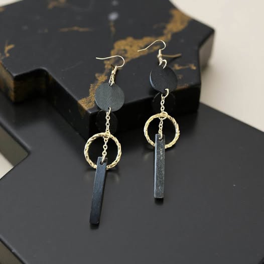 BLACK AND GOLD EARRINGS