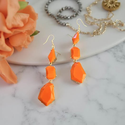 ORANGE DANGLERS