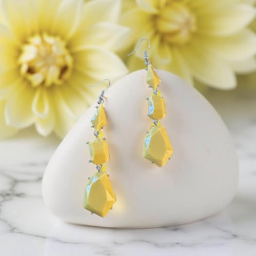 YELLOW DANGLERS