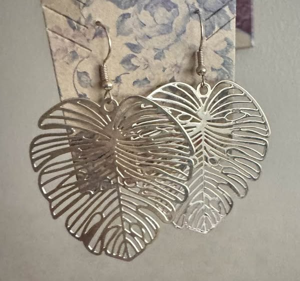 GOLD LEAF EARRINGS