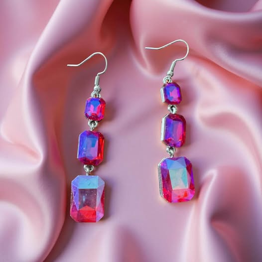 RASPBERRY OIL SPILL DANGLING EARRINGS