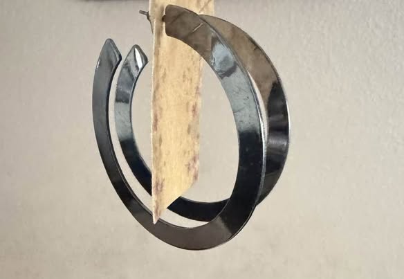 DARK SILVER SLEEK HOOPS