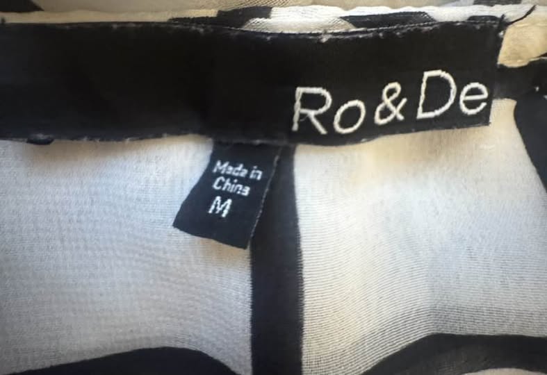 SHEER CHECKERED BLOUSE SIZE M