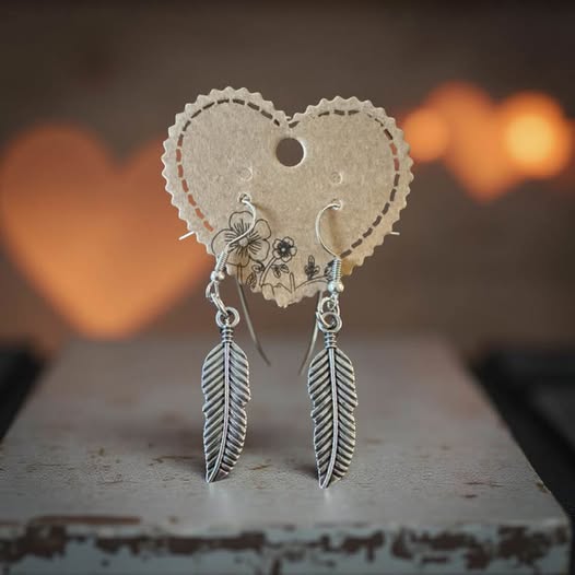 MINI SILVER LEAF EARRINGS