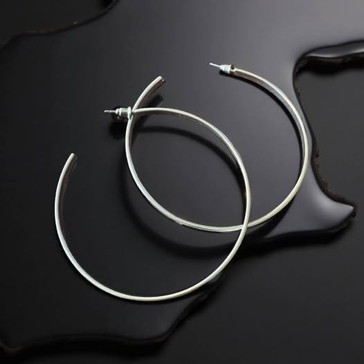SLEEK SILVER HOOPS