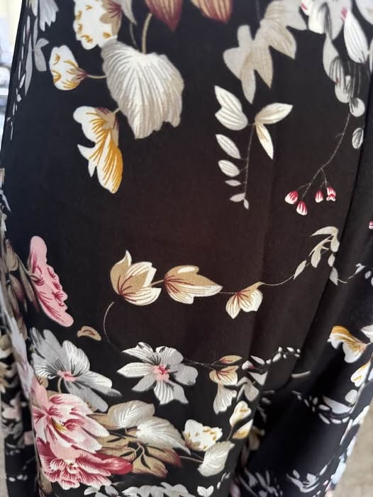 COLORFUL FLORAL WIDE LEG PANTS SIZE S