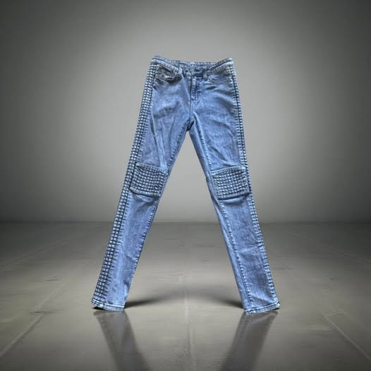 CARMAR JEANS SIZE 27 WAIST