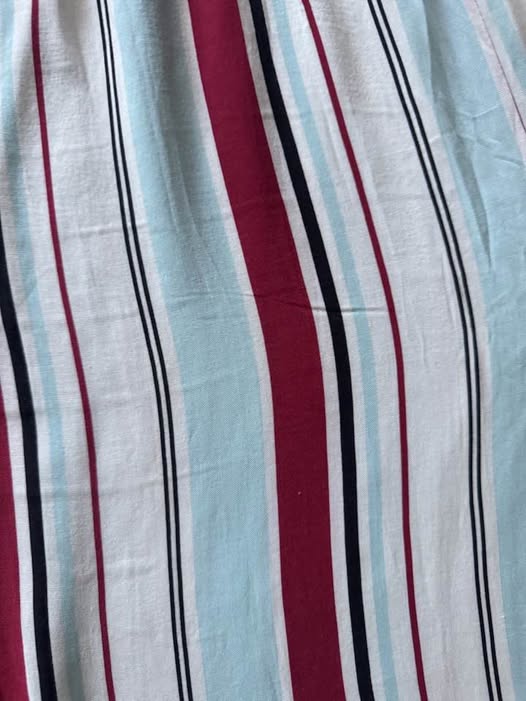 STRAPLESS COLORFUL PINSTRIPE ROMPER SIZE M
