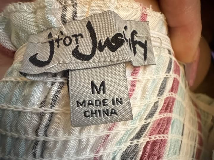 STRAPLESS COLORFUL PINSTRIPE ROMPER SIZE M