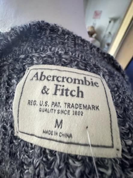 MEN'S ABERCROMBIE & FITCH MULTI GRAY SWEATER SIZE M