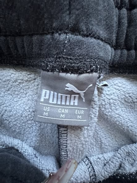 MEN'S PUMA GREY SWEATPANTS SIZE M