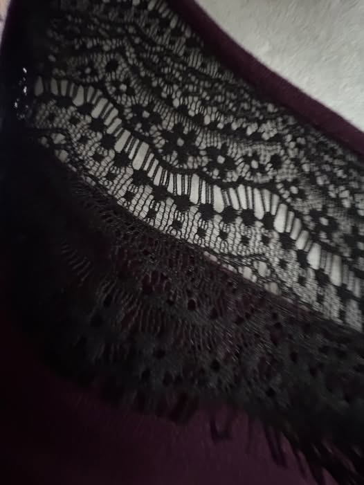 PURPLE LACE SWEATER DRESS SIZE SP