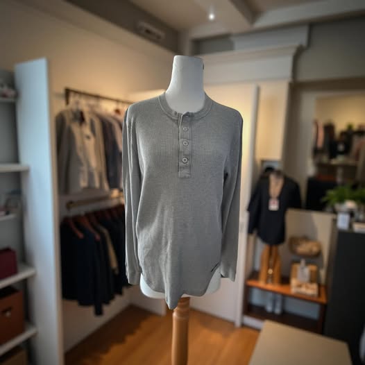 MEN'S ABERCROMBIE & FITCH LIGHT GREY THERMAL SIZE M