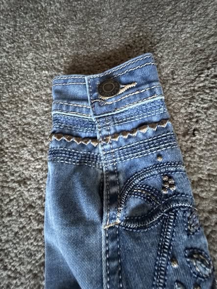 EMBROIDERED JEAN JACKET SIZE S
