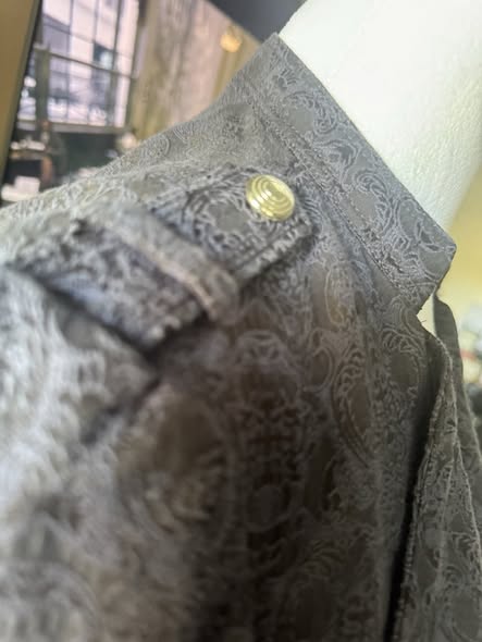 WOMEN'S JACKET SIZE 4