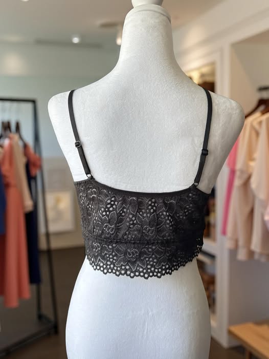 BLACK LACE CAMISOLE SIZE L