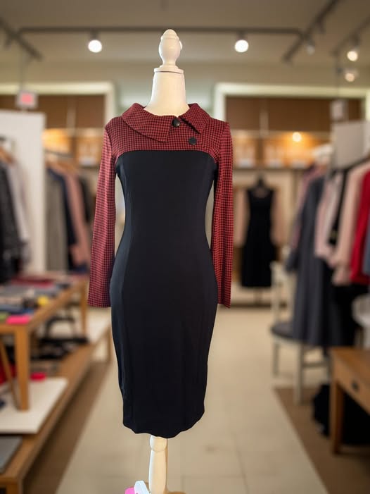 BLACK AND RED PLAID PENCIL DRESS SIZE S