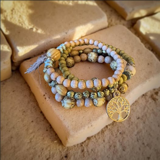 WOOD TREE OF LIFE STACKER BRACELET - Beauty&Beyond