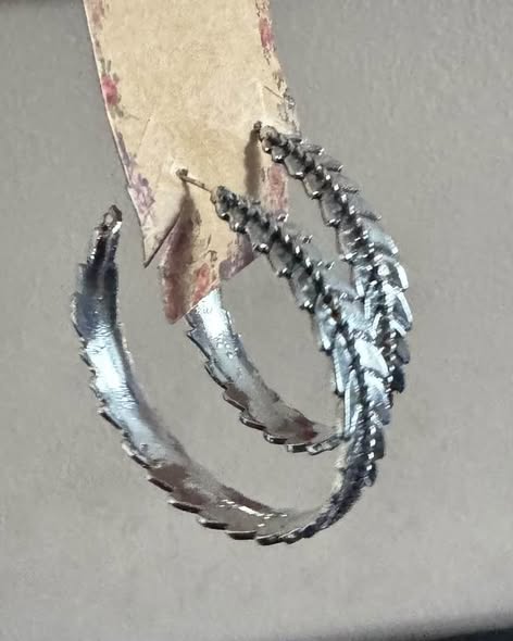 SILVER FEATHER HOOPS