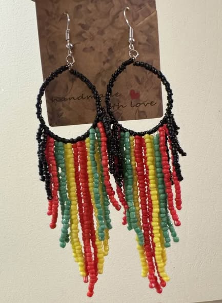 SEA BEAD BOLD COLOR EARRINGS