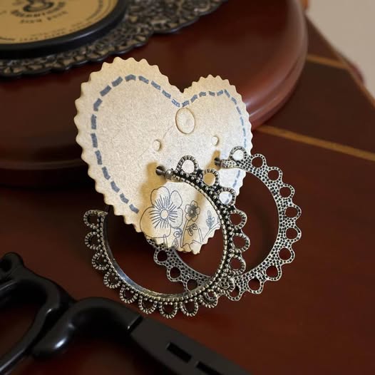 ANTIQUE SMALL HOOPS