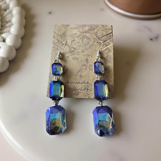 BLUE OIL SPILL DANGLERS