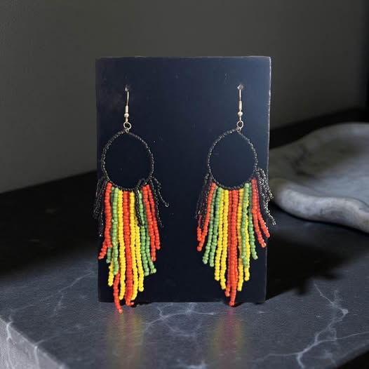 SEA BEAD BOLD COLOR EARRINGS