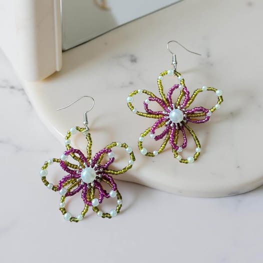 MULTI COLOR WITH PEARL FLOWER EARRINGS