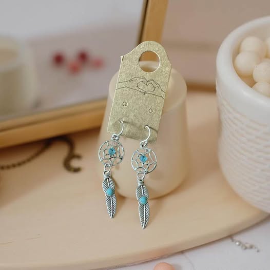 DAINTY FEATHER EARRINGS