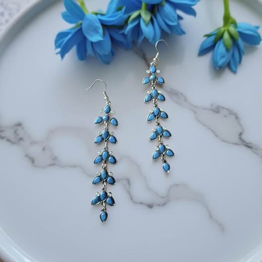 BLUE BEAUTIE EARRINGS