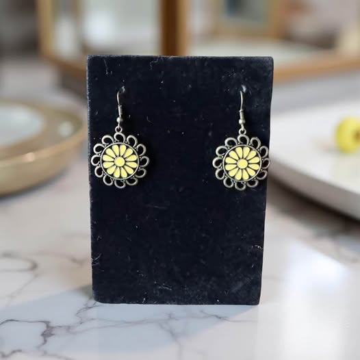 BRASS/YELLOW DAISY EARRINGS