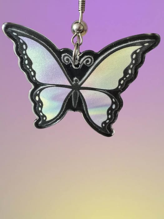 ACRYLIC OMBRE BUTTERFLY EARRINGS