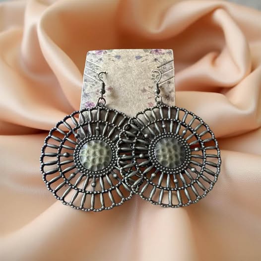 BRASS HAMMERED CENTER EARRINGS