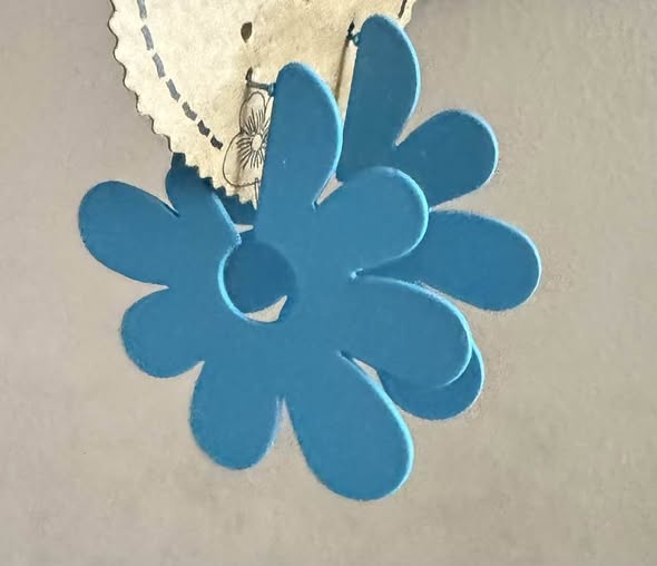 FLOWER HOOPS