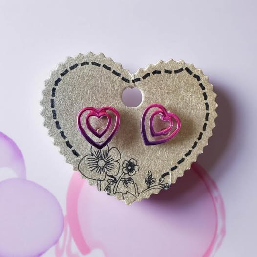 KIDS OMBRE HEART STUDS