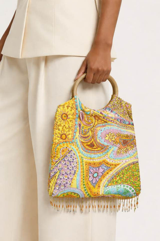 FLOWER POWER TASSEL PURSE - Beauty&Beyond