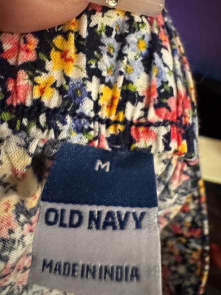 Old Navy Floral Maxi Skirt – Size Medium