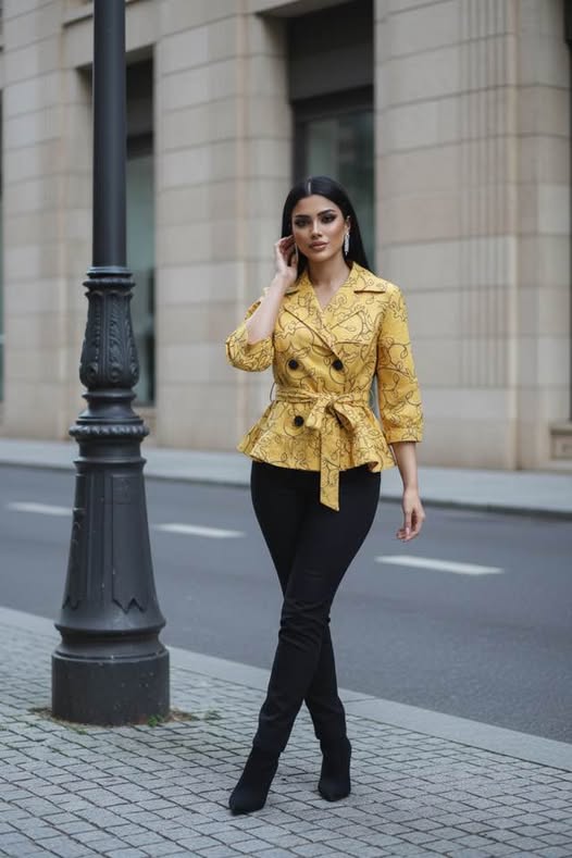 YELLOW JACKET SIZE M - Beauty&Beyond