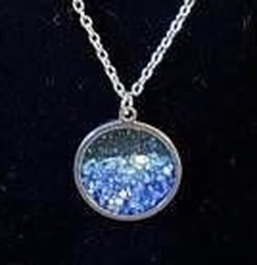 BLUE CRYSTAL NECKLACE - Beauty&Beyond